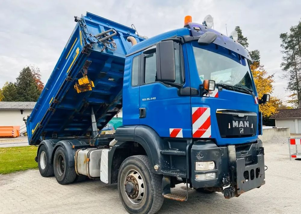 MAN TGS 26.440 6x6 Hydrodrive – Meiller 3-stronny wywrotka / Manual / Retarder / Tempomat / Euro 5 - מזהיר: תמונה 4 MAN TGS 26.440 6x6 Hydrodrive – Meiller 3-stronny wywrotka / Manual / Retarder / Tempomat / Euro 5 - מזהיר: תמונה 4