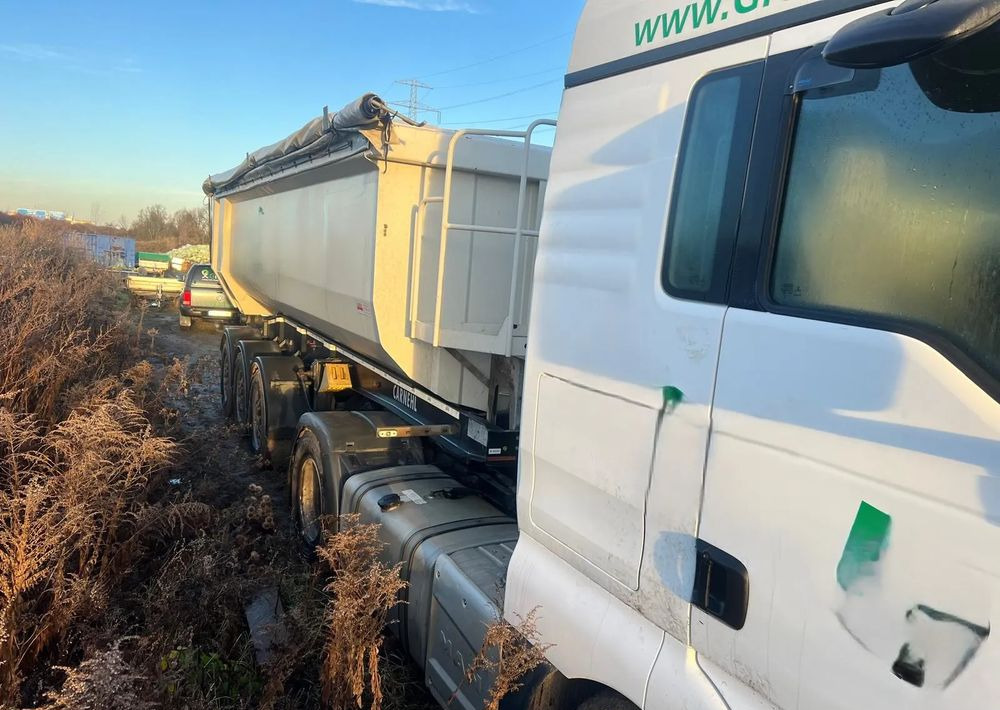 MAN TGX 500 KM (2017) / EURO 6 + Naczepa wywrotka 3-osiowa CARNEHL (2021) / oś podnoszona - יחידת טרקטור, סמיטריילר עם מזהיר: תמונה 5 MAN TGX 500 KM (2017) / EURO 6 + Naczepa wywrotka 3-osiowa CARNEHL (2021) / oś podnoszona - יחידת טרקטור, סמיטריילר עם מזהיר: תמונה 5