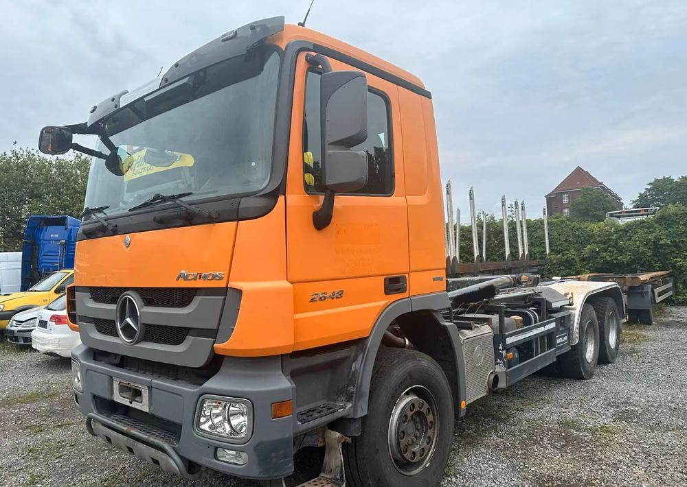 Mercedes-Benz 2648 / 6x4 / Meiller HAKOWIEC / Retarder / Klimatyzacja / Euro 5 - משאית הרמת וו: תמונה 2 Mercedes-Benz 2648 / 6x4 / Meiller HAKOWIEC / Retarder / Klimatyzacja / Euro 5 - משאית הרמת וו: תמונה 2