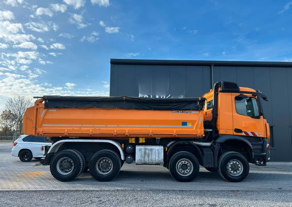 Mercedes-Benz 4145 / 8x6 / Wywrotka trójstronna Meiller Bordmatik manual / Euro 6 / Retarder / 440 000 km! - מזהיר: תמונה 5 Mercedes-Benz 4145 / 8x6 / Wywrotka trójstronna Meiller Bordmatik manual / Euro 6 / Retarder / 440 000 km! - מזהיר: תמונה 5