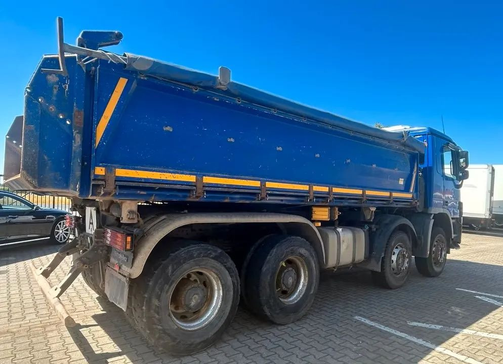 Mercedes-Benz ACTROS 4141 K 8x4 – wywrotka 3-stronna MEILLER- Retarder -Euro5 - מזהיר: תמונה 4 Mercedes-Benz ACTROS 4141 K 8x4 – wywrotka 3-stronna MEILLER- Retarder -Euro5 - מזהיר: תמונה 4