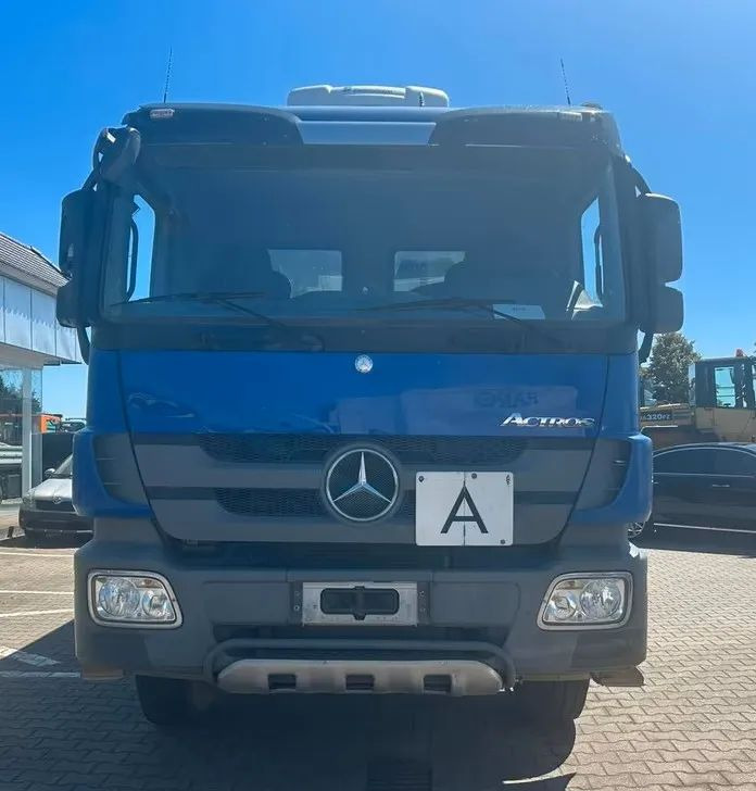Mercedes-Benz Actros 4141 K 8x4 / Meiller Trójstronna Wywrotka / Automat / Euro 5 / Klima / 36T DMC - מזהיר: תמונה 3 Mercedes-Benz Actros 4141 K 8x4 / Meiller Trójstronna Wywrotka / Automat / Euro 5 / Klima / 36T DMC - מזהיר: תמונה 3