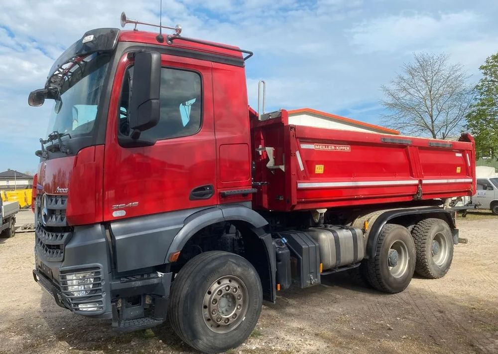 Mercedes-Benz Arocs 2645 K 6x4 | Meiller Bordmatik | Wywrotka trójstronna|449 KM | Euro 6 | - מזהיר: תמונה 2 Mercedes-Benz Arocs 2645 K 6x4 | Meiller Bordmatik | Wywrotka trójstronna|449 KM | Euro 6 | - מזהיר: תמונה 2