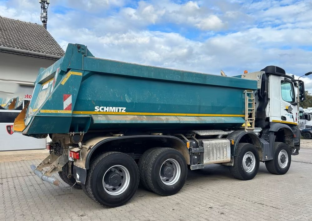 מזהיר Mercedes-Benz Arocs 4145 AK 8x6 | Wywrotka trójstronna Schmitz Mulde | Klima | Kamera |: תמונה 7 מזהיר Mercedes-Benz Arocs 4145 AK 8x6 | Wywrotka trójstronna Schmitz Mulde | Klima | Kamera |: תמונה 7