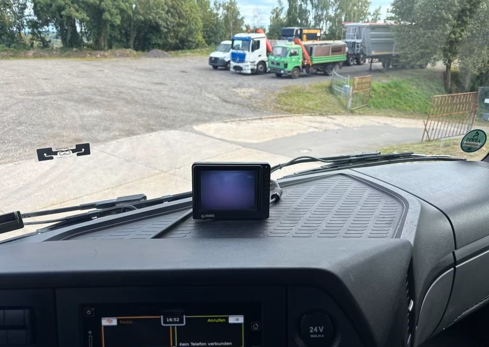 מזהיר Mercedes-Benz Arocs 4145 AK 8x6 | Wywrotka trójstronna Schmitz Mulde | Klima | Kamera |: תמונה 15 מזהיר Mercedes-Benz Arocs 4145 AK 8x6 | Wywrotka trójstronna Schmitz Mulde | Klima | Kamera |: תמונה 15