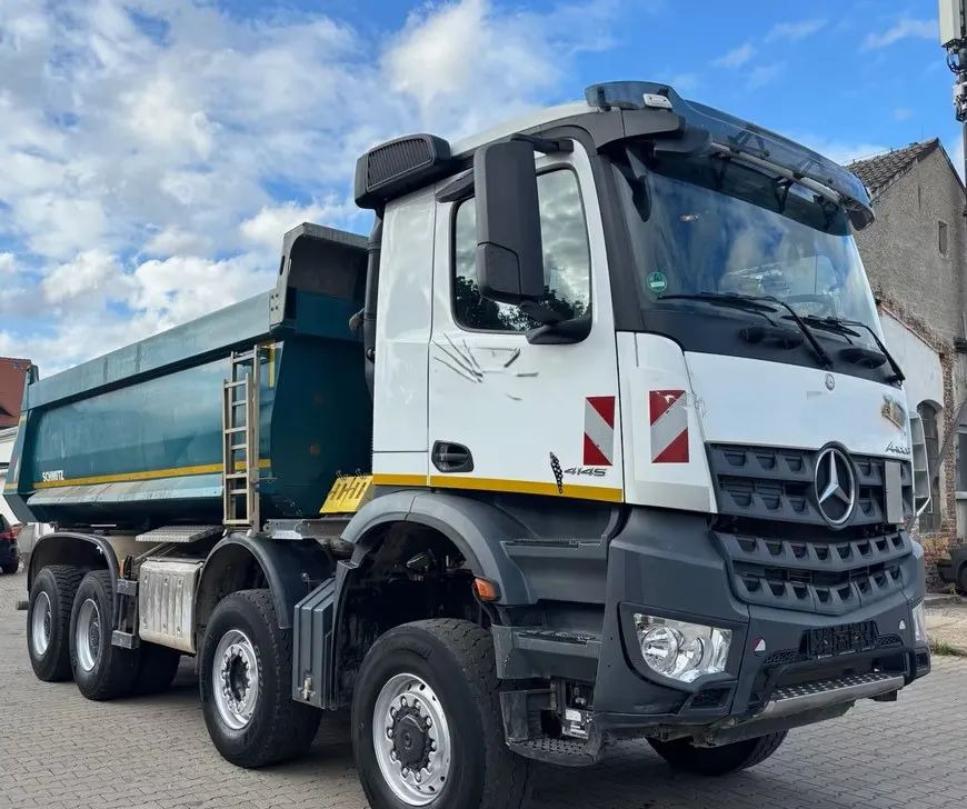 Mercedes-Benz Mercedes-Benz Arocs 4145AK 8x6 Allrad | Wywrotka Schmitz Mulda z hydrauliczną zabudową kiprującą | Euro 6c | Przebieg: 144 249 km !!!! - מזהיר: תמונה 3 Mercedes-Benz Mercedes-Benz Arocs 4145AK 8x6 Allrad | Wywrotka Schmitz Mulda z hydrauliczną zabudową kiprującą | Euro 6c | Przebieg: 144 249 km !!!! - מזהיר: תמונה 3