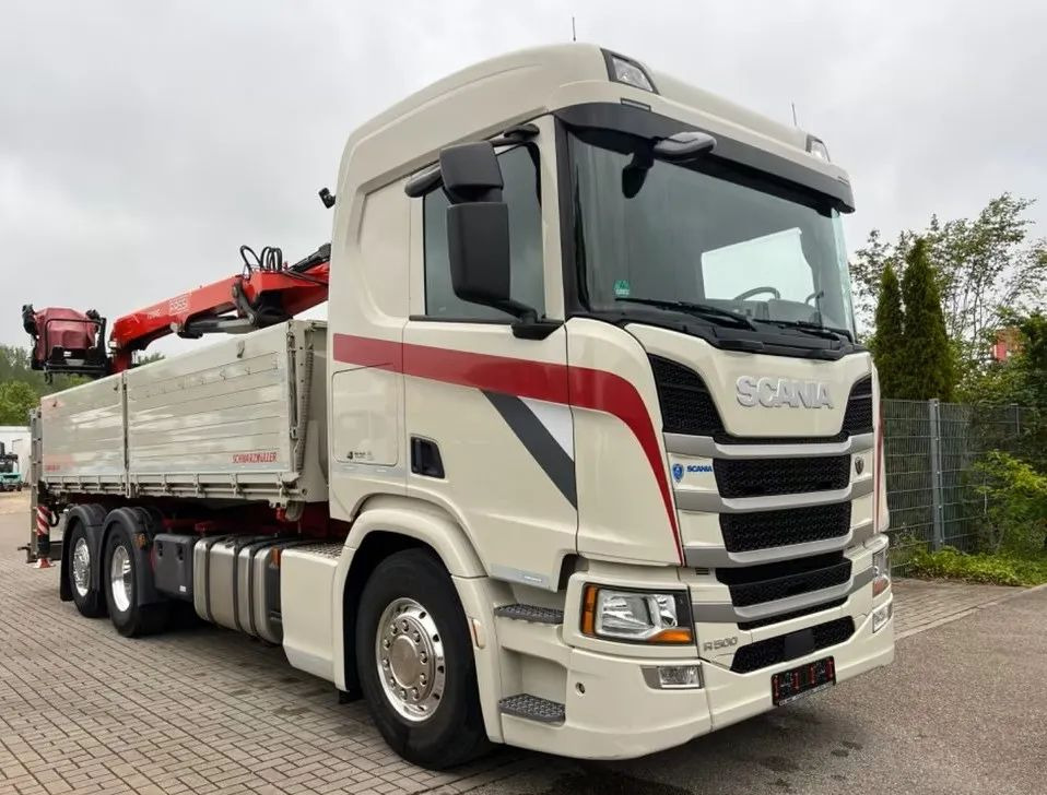 Scania R500 Baustoff / 2-stronna wywrotka Schwarzmüller /HDS Fassi F215 / Euro 6 / Napęd na tylną oś - מזהיר, משאית מנוף: תמונה 1 Scania R500 Baustoff / 2-stronna wywrotka Schwarzmüller /HDS Fassi F215 / Euro 6 / Napęd na tylną oś - מזהיר, משאית מנוף: תמונה 1