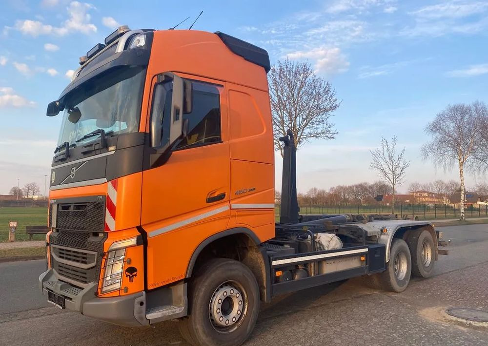 Volvo FH 460/6X4/OŚ PODNOSZONA Z NAPĘDEM/HAKOWIEC MEILLER/EURO6 - משאית הרמת וו: תמונה 1 Volvo FH 460/6X4/OŚ PODNOSZONA Z NAPĘDEM/HAKOWIEC MEILLER/EURO6 - משאית הרמת וו: תמונה 1