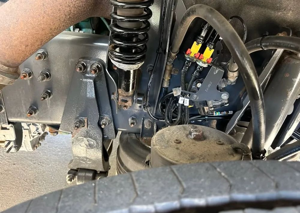 Volvo FM420 6x2 | HDS Atlas AK 186-3 z przestrzenią ładunkową | Euro6 |238 000 km - משאית צד נופל/ שטוחה, משאית מנוף: תמונה 5 Volvo FM420 6x2 | HDS Atlas AK 186-3 z przestrzenią ładunkową | Euro6 |238 000 km - משאית צד נופל/ שטוחה, משאית מנוף: תמונה 5