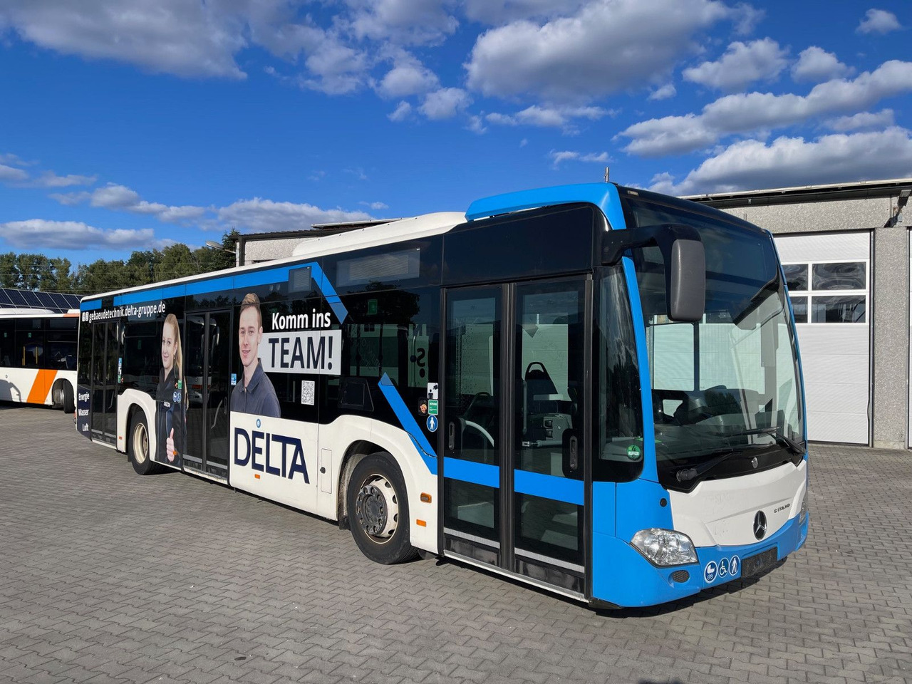 Mercedes-Benz O 530 Citaro C2 / 3-Türer / Vollklimaanlage - אוטובוס עירוני: תמונה 1 Mercedes-Benz O 530 Citaro C2 / 3-Türer / Vollklimaanlage - אוטובוס עירוני: תמונה 1
