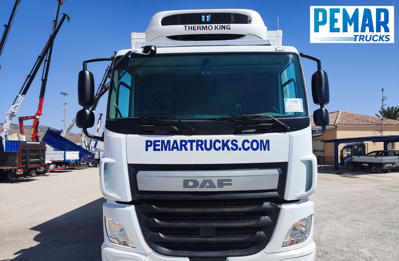 DAF CF 330 FRIGORIFICO 18T - משאית קירור: תמונה 2 DAF CF 330 FRIGORIFICO 18T - משאית קירור: תמונה 2