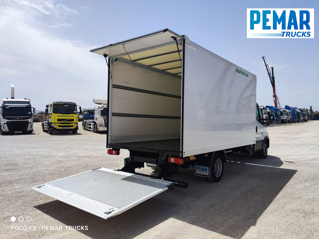 כלי רכב מסחרי עם לוח IVECO DAILY 35C16 CAJA CERRADA DOBLE RUEDA: תמונה 9