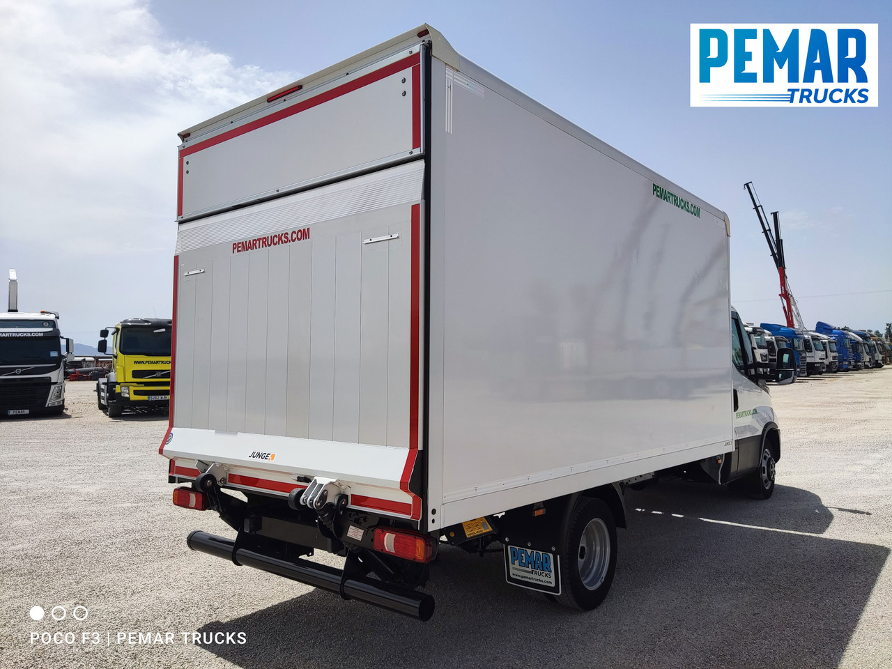 IVECO DAILY 35C16 CAJA CERRADA DOBLE RUEDA - כלי רכב מסחרי עם לוח: תמונה 5 IVECO DAILY 35C16 CAJA CERRADA DOBLE RUEDA - כלי רכב מסחרי עם לוח: תמונה 5