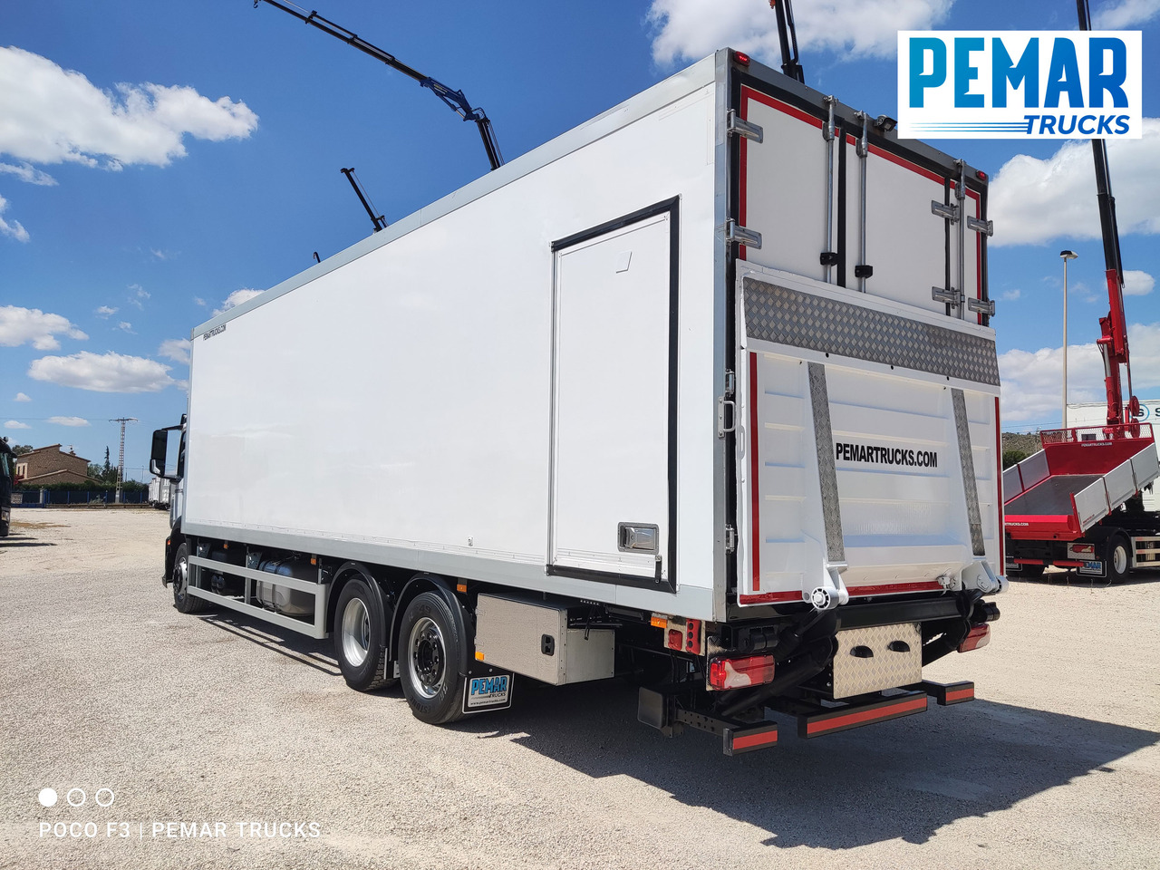 MERCEDES-BENZ ANTOS 2535 6X2 FRIGORIFICO - משאית קירור: תמונה 5 MERCEDES-BENZ ANTOS 2535 6X2 FRIGORIFICO - משאית קירור: תמונה 5