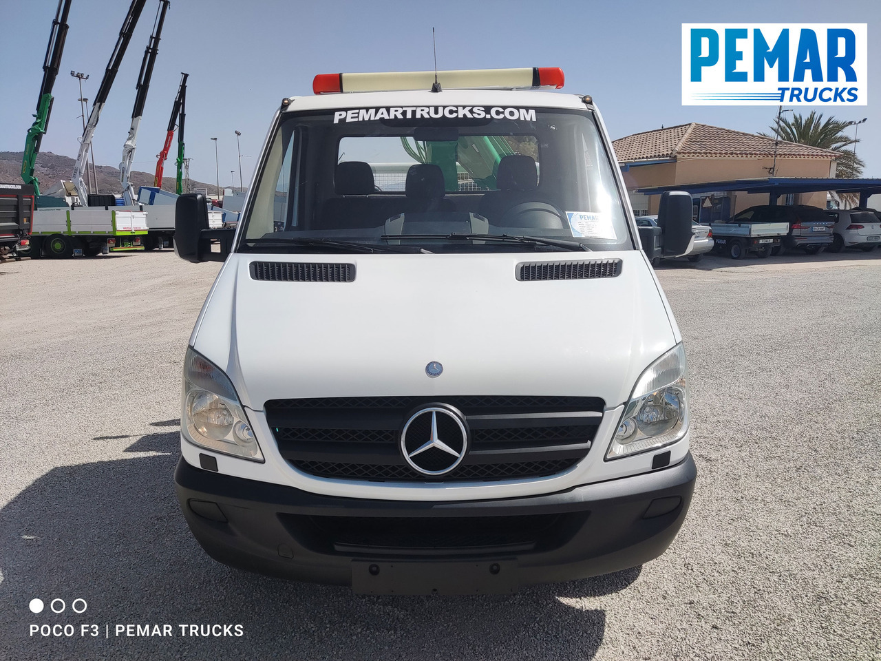 MERCEDES-BENZ SPRINTER 515 CDI GRUA CAJA FIJA 150 CV - משאית צד נופל/ שטוחה, משאית מנוף: תמונה 2 MERCEDES-BENZ SPRINTER 515 CDI GRUA CAJA FIJA 150 CV - משאית צד נופל/ שטוחה, משאית מנוף: תמונה 2