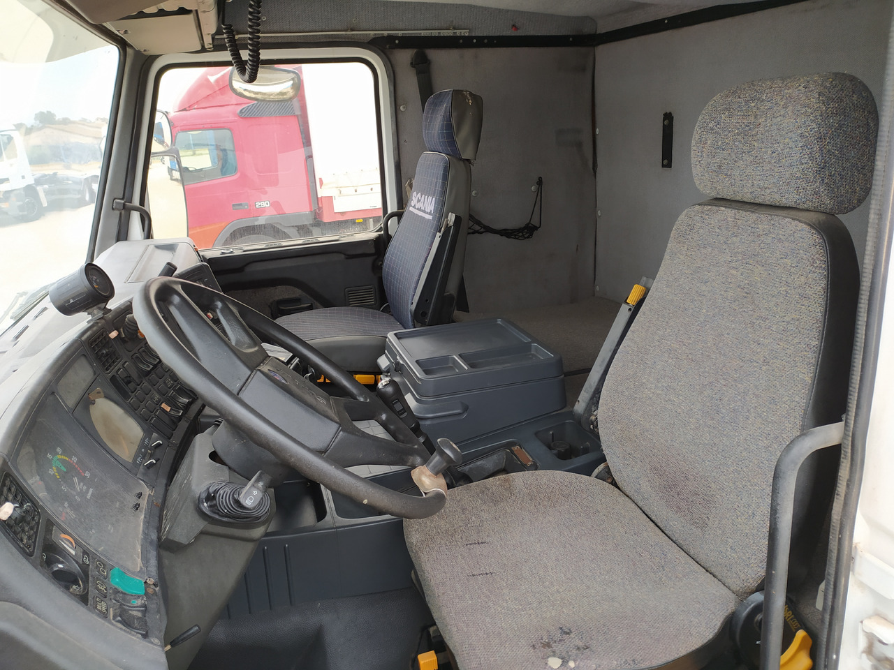 מזהיר SCANIA 143 420 BASCULANTE: תמונה 8