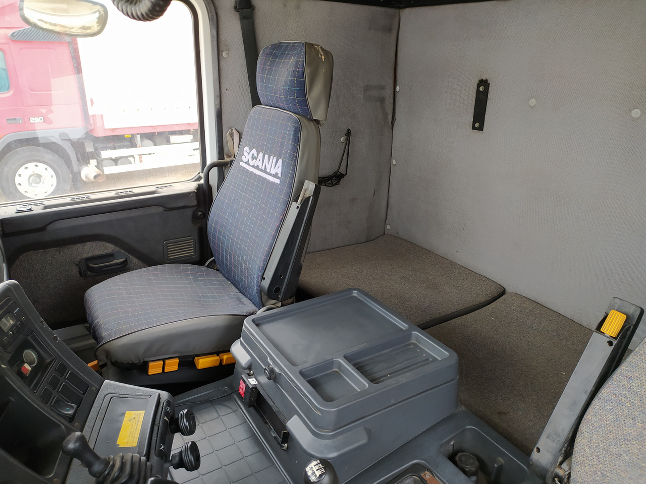 מזהיר SCANIA 143 420 BASCULANTE: תמונה 10