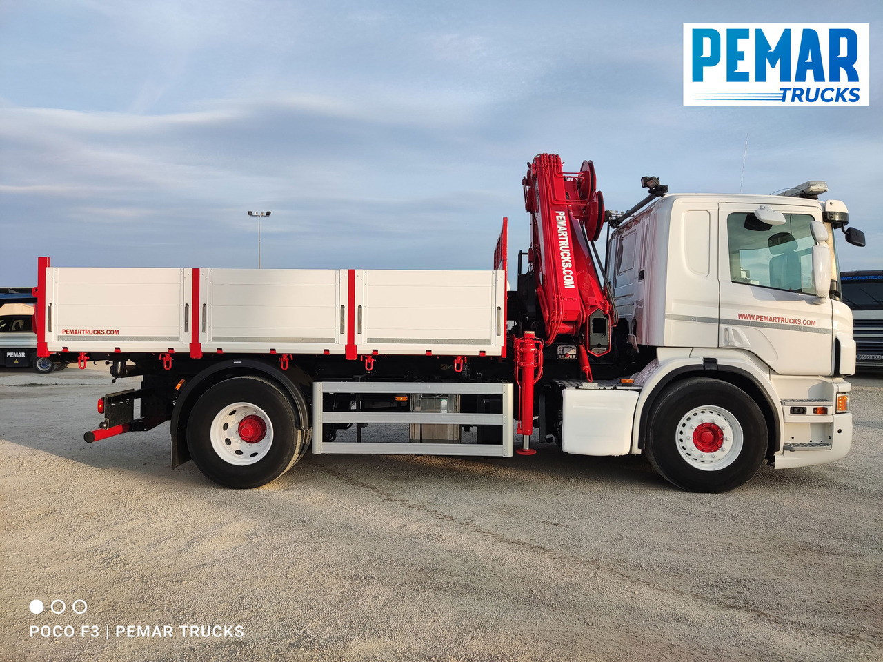 SCANIA P 280 GRUA BASCULANTE 18T EURO 6 - משאית מנוף: תמונה 4 SCANIA P 280 GRUA BASCULANTE 18T EURO 6 - משאית מנוף: תמונה 4