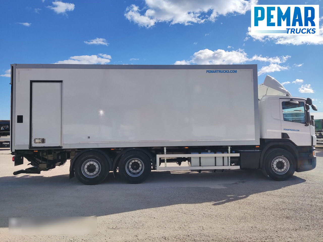 SCANIA P 450 6X2 CAJA CERRADA - משאית תיבה: תמונה 4 SCANIA P 450 6X2 CAJA CERRADA - משאית תיבה: תמונה 4
