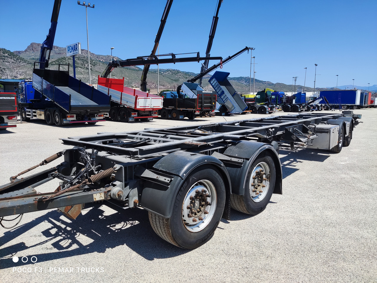 SCHMITZ CARGOBULL KO36 CHASIS MEGATRAILER 4 ejes - קרון נגרר שלדה: תמונה 1 SCHMITZ CARGOBULL KO36 CHASIS MEGATRAILER 4 ejes - קרון נגרר שלדה: תמונה 1