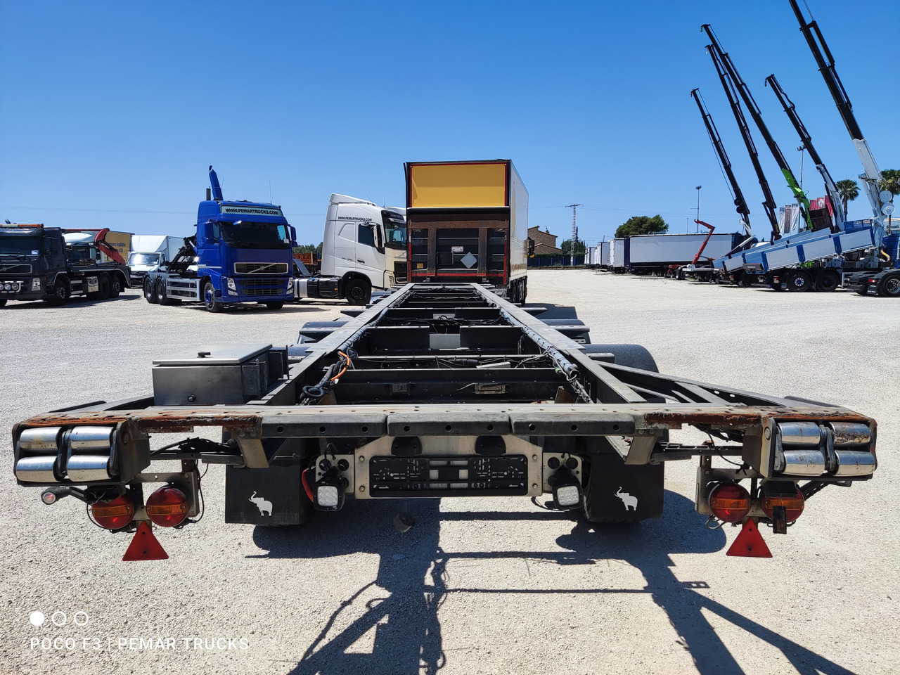 SCHMITZ CARGOBULL KO36 CHASIS MEGATRAILER 4 ejes - קרון נגרר שלדה: תמונה 5 SCHMITZ CARGOBULL KO36 CHASIS MEGATRAILER 4 ejes - קרון נגרר שלדה: תמונה 5