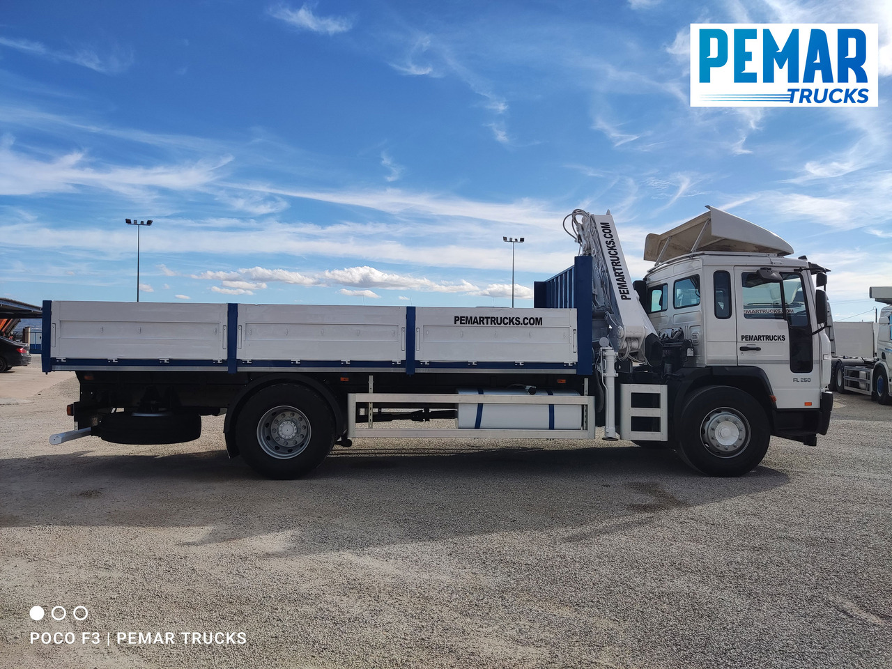 VOLVO FL 250 GRUA CAJA FIJA - משאית צד נופל/ שטוחה, משאית מנוף: תמונה 5 VOLVO FL 250 GRUA CAJA FIJA - משאית צד נופל/ שטוחה, משאית מנוף: תמונה 5