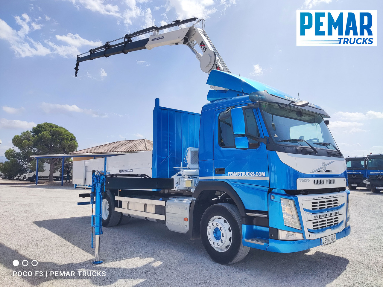 VOLVO FM 330 GRUA CAJA FIJA - משאית מנוף: תמונה 3 VOLVO FM 330 GRUA CAJA FIJA - משאית מנוף: תמונה 3