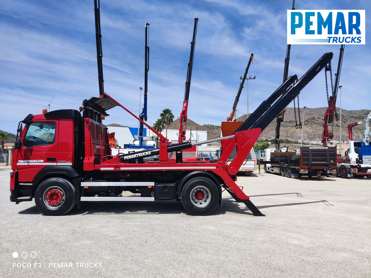 VOLVO FM 330 PORTACONTENEDOR CADENAS 18T - משאית דילוג העמסה: תמונה 5 VOLVO FM 330 PORTACONTENEDOR CADENAS 18T - משאית דילוג העמסה: תמונה 5