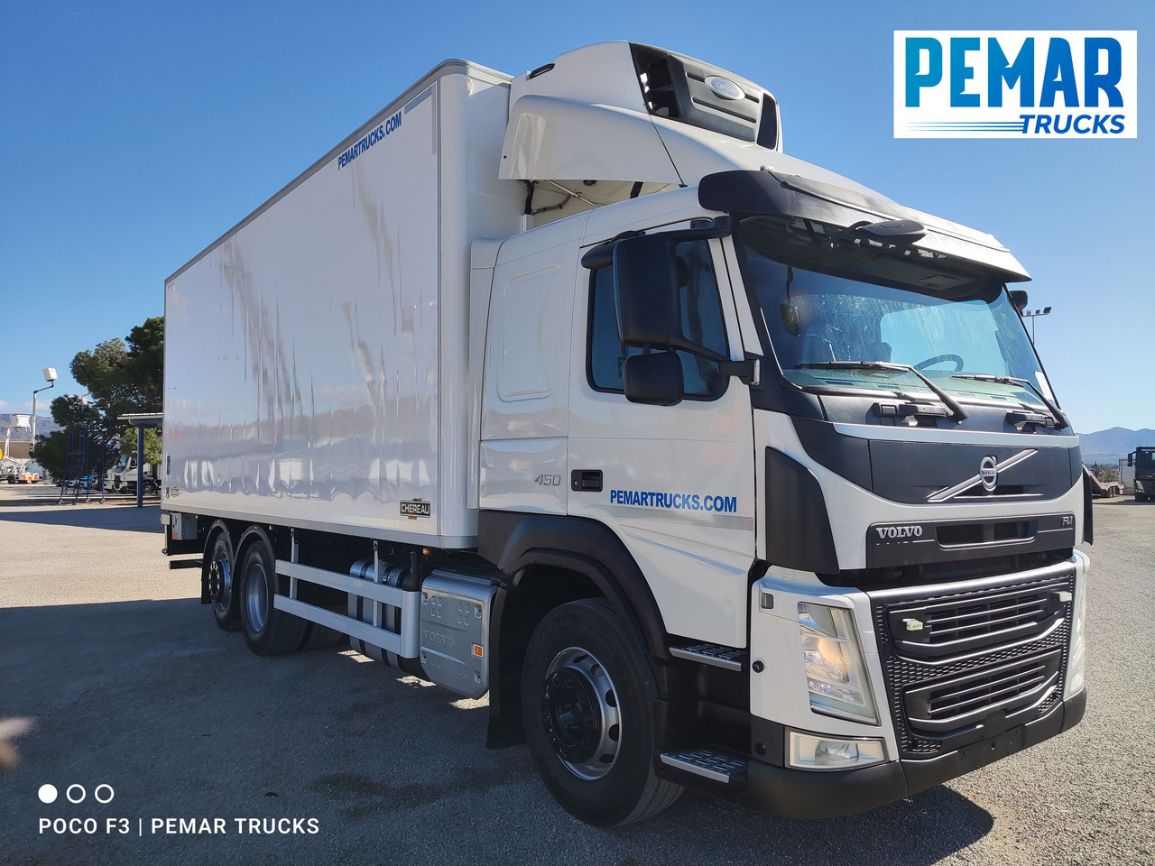 VOLVO FM 450 6X2 FRIGORIFICO EURO 6 - משאית קירור: תמונה 3 VOLVO FM 450 6X2 FRIGORIFICO EURO 6 - משאית קירור: תמונה 3