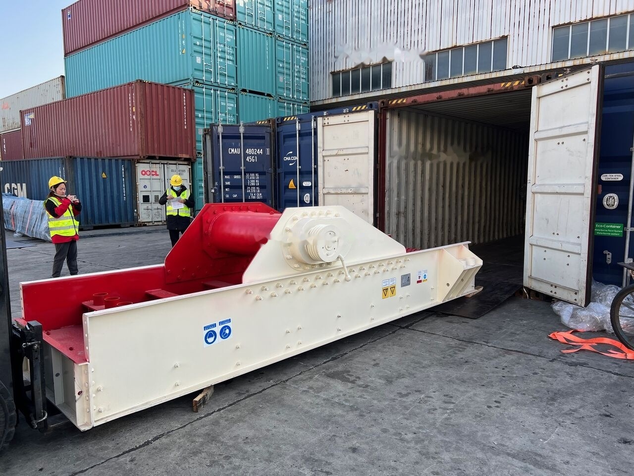 Kinglink 46'' x16' Vibrating Grizzly Feeder - מגרסה: תמונה 2 Kinglink 46'' x16' Vibrating Grizzly Feeder - מגרסה: תמונה 2