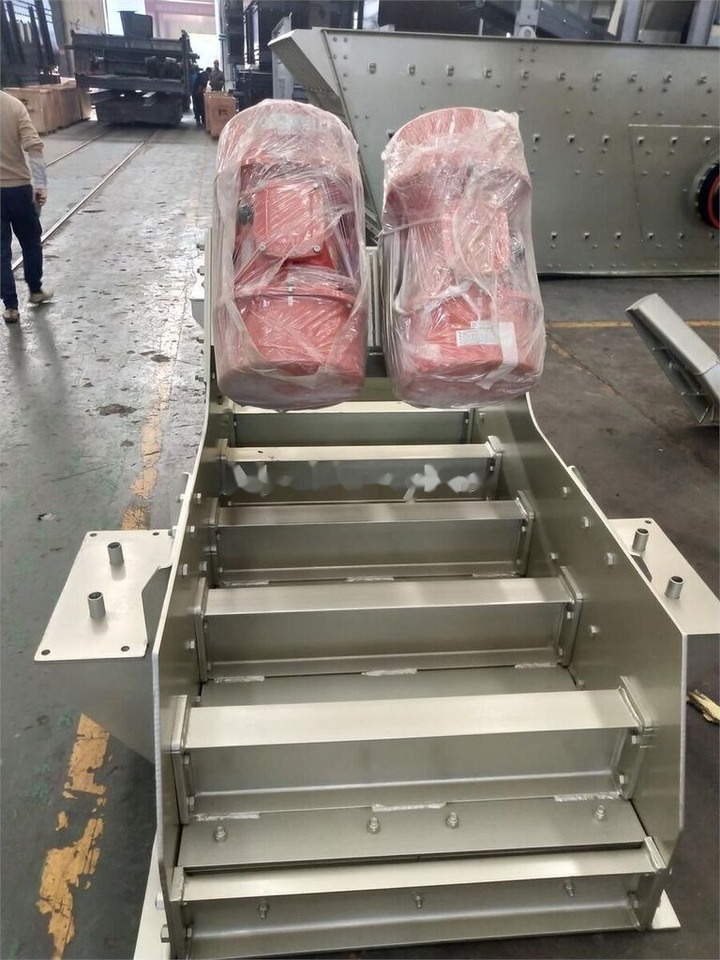 Kinglink GZD370x100 Grizzly Wobbler Vibrating Feeder - מכונת כרייה: תמונה 4 Kinglink GZD370x100 Grizzly Wobbler Vibrating Feeder - מכונת כרייה: תמונה 4