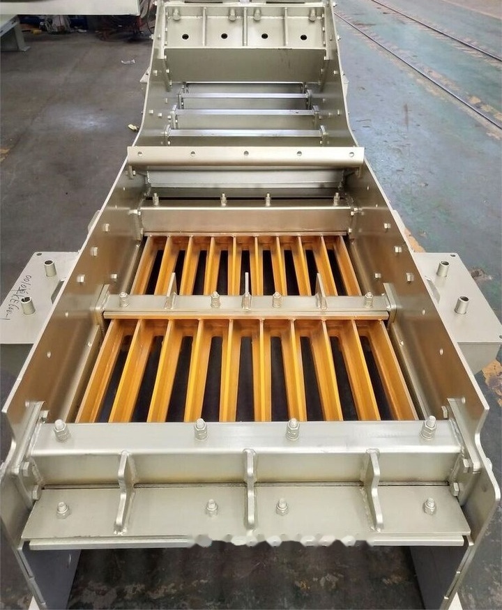 Kinglink GZD370x100 Grizzly Wobbler Vibrating Feeder - מכונת כרייה: תמונה 3 Kinglink GZD370x100 Grizzly Wobbler Vibrating Feeder - מכונת כרייה: תמונה 3