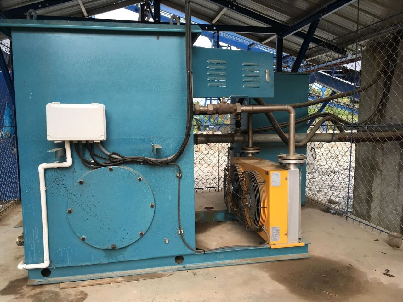 Kinglink HPY200 Hydraulic Cone Crusher for hard stone - מגרסת חרוט: תמונה 3 Kinglink HPY200 Hydraulic Cone Crusher for hard stone - מגרסת חרוט: תמונה 3