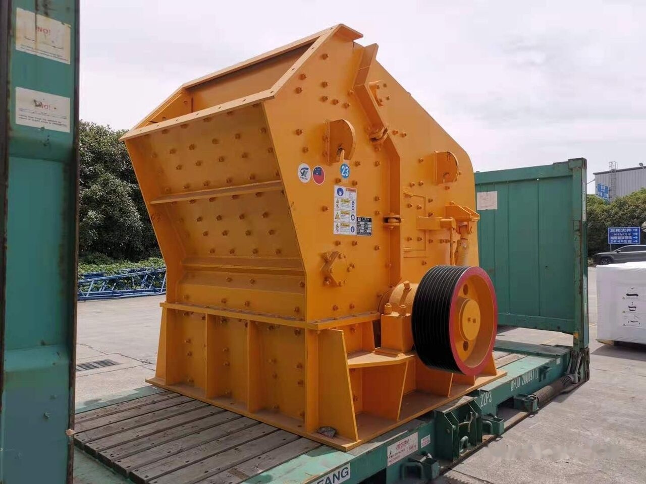 Kinglink HSI Impact Crusher PF1315 - מגרסת התנגשות: תמונה 4 Kinglink HSI Impact Crusher PF1315 - מגרסת התנגשות: תמונה 4
