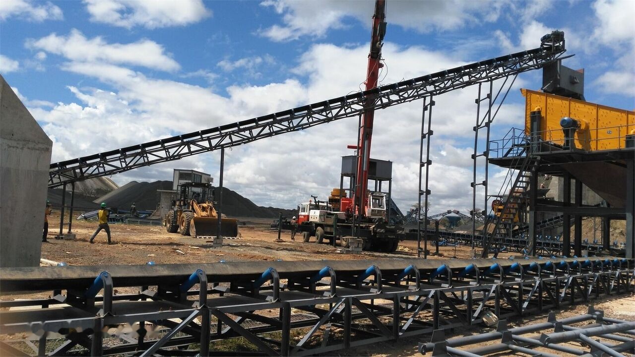 Kinglink High Reliablity Belt Conveyor B1000 | Stone Crushing Plant - מסוע חגורה: תמונה 4 Kinglink High Reliablity Belt Conveyor B1000 | Stone Crushing Plant - מסוע חגורה: תמונה 4