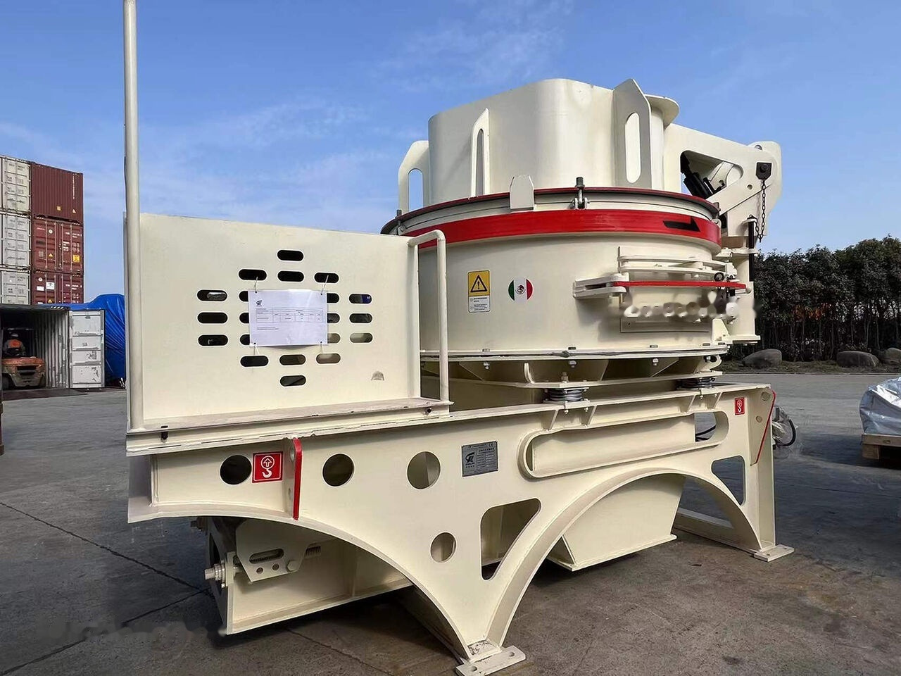 Kinglink KL-7 Vertical Shaft Impactor (VSI) for 5mm Sand Making | 30tph - מגרסה: תמונה 4 Kinglink KL-7 Vertical Shaft Impactor (VSI) for 5mm Sand Making | 30tph - מגרסה: תמונה 4