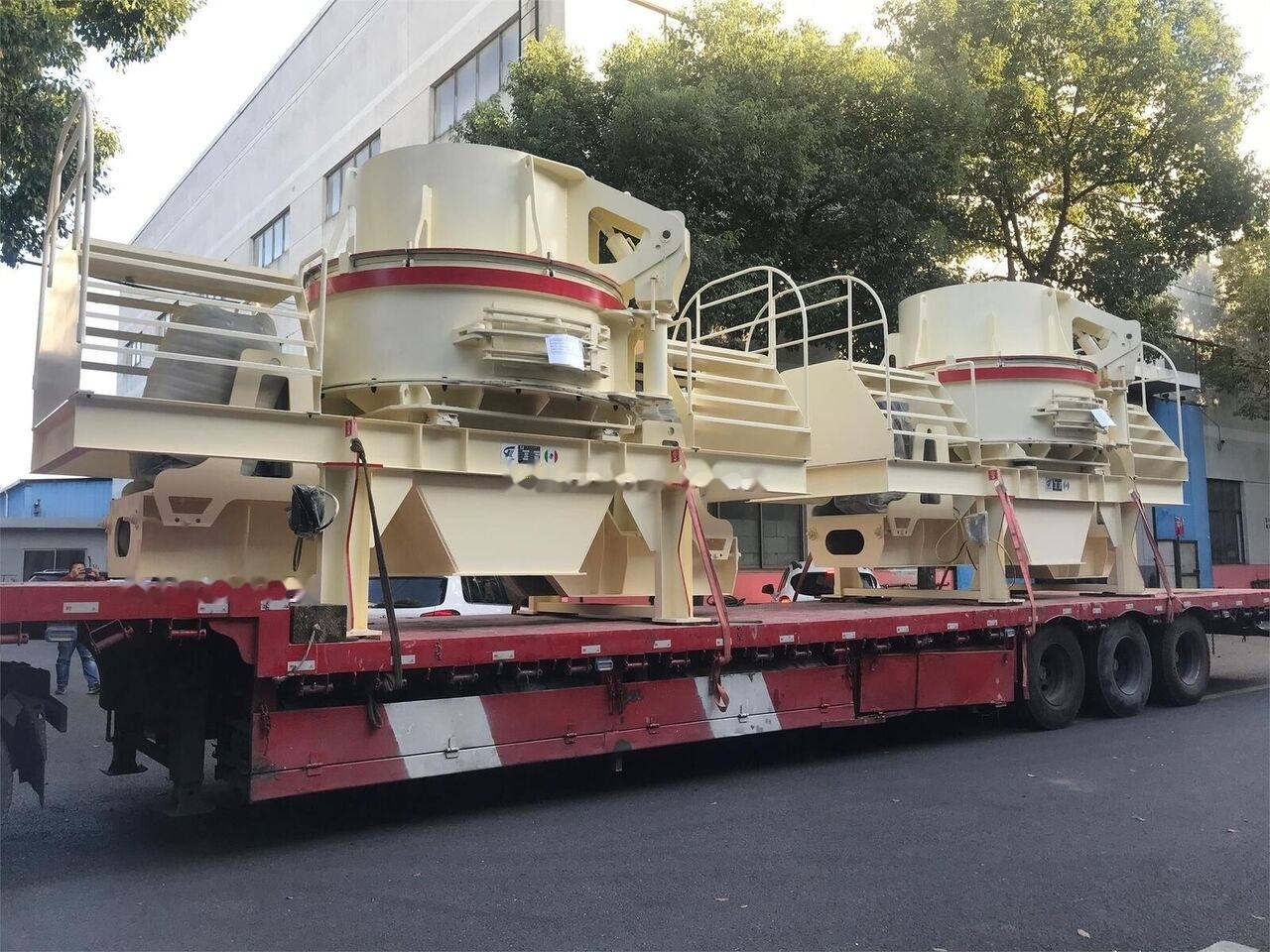Kinglink KL10 VSI Crusher for Shaping - מגרסת התנגשות: תמונה 1 Kinglink KL10 VSI Crusher for Shaping - מגרסת התנגשות: תמונה 1