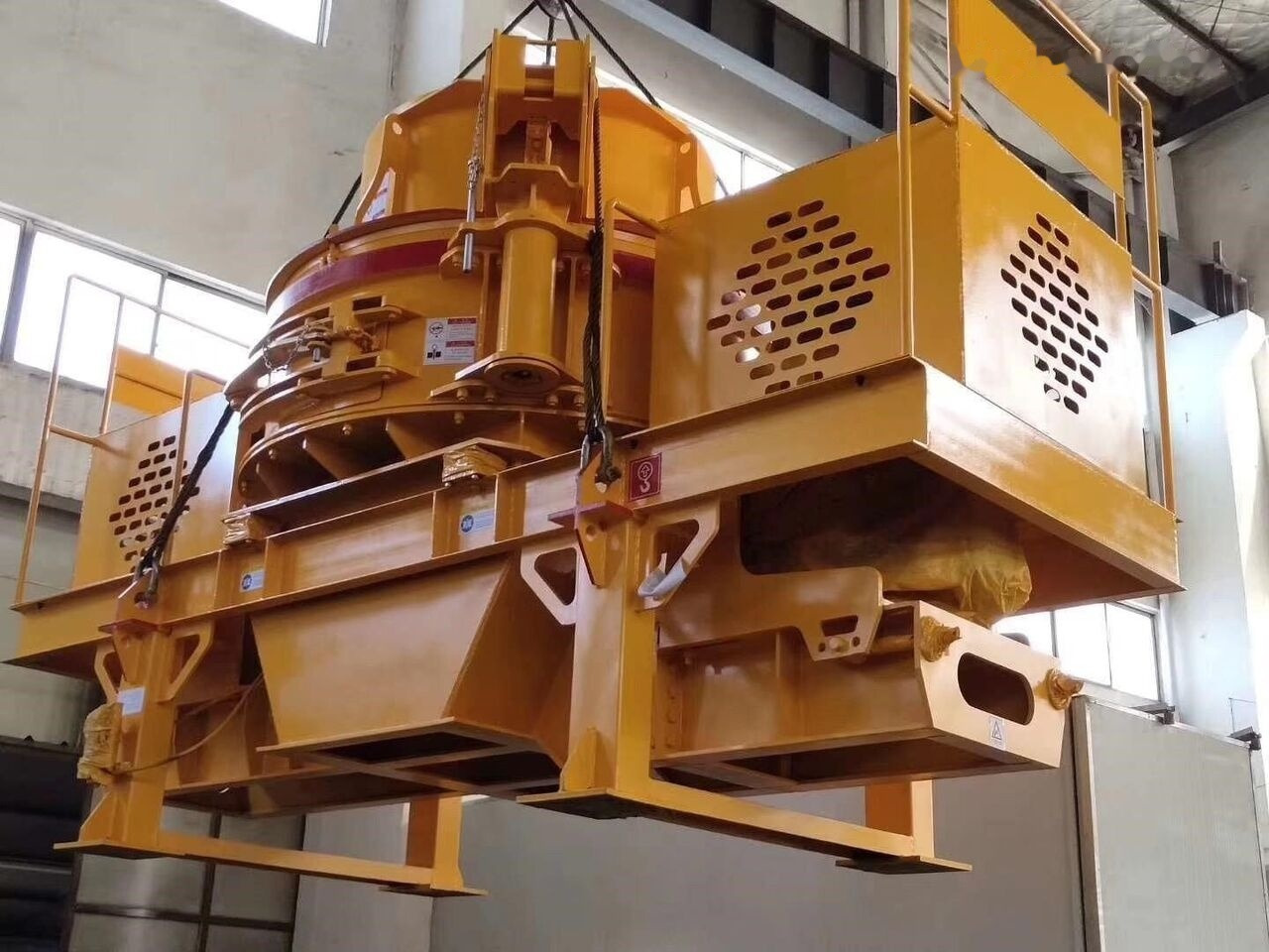 Kinglink KL10 Vertical Shaft Impact Crusher - מגרסת התנגשות: תמונה 4 Kinglink KL10 Vertical Shaft Impact Crusher - מגרסת התנגשות: תמונה 4