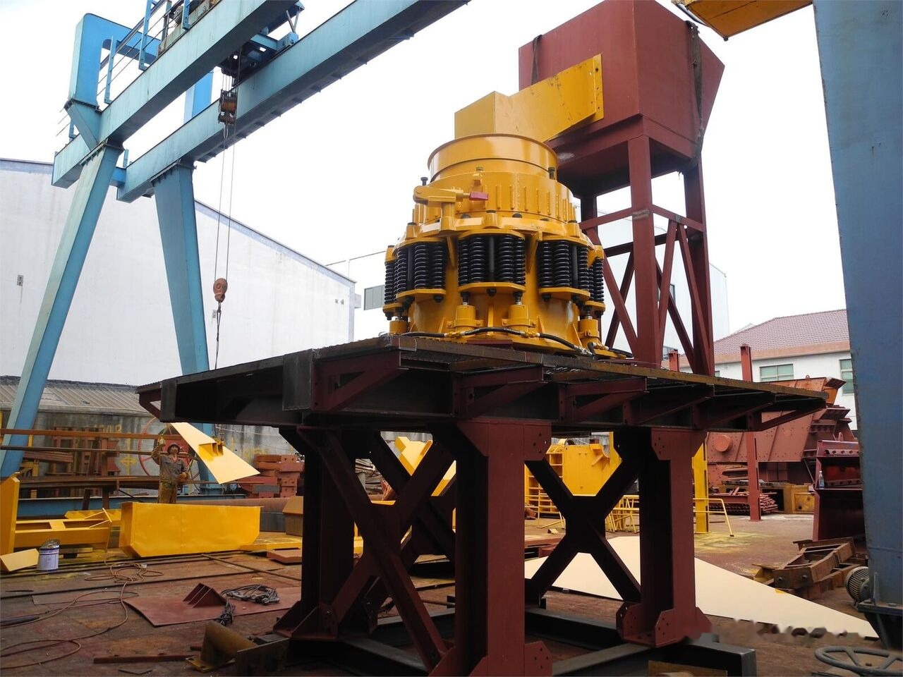 Kinglink KLC1000 100TPH Silex Stone Cone Crusher - מגרסת חרוט: תמונה 1 Kinglink KLC1000 100TPH Silex Stone Cone Crusher - מגרסת חרוט: תמונה 1