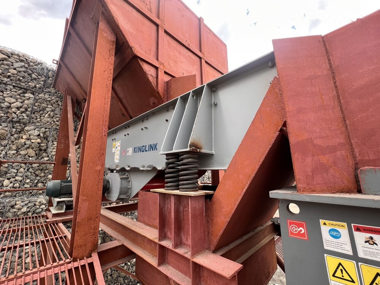 Kinglink PE2436 Primary Jaw Crusher 150TPH Riverstone - מגרסת מלחציים: תמונה 3 Kinglink PE2436 Primary Jaw Crusher 150TPH Riverstone - מגרסת מלחציים: תמונה 3