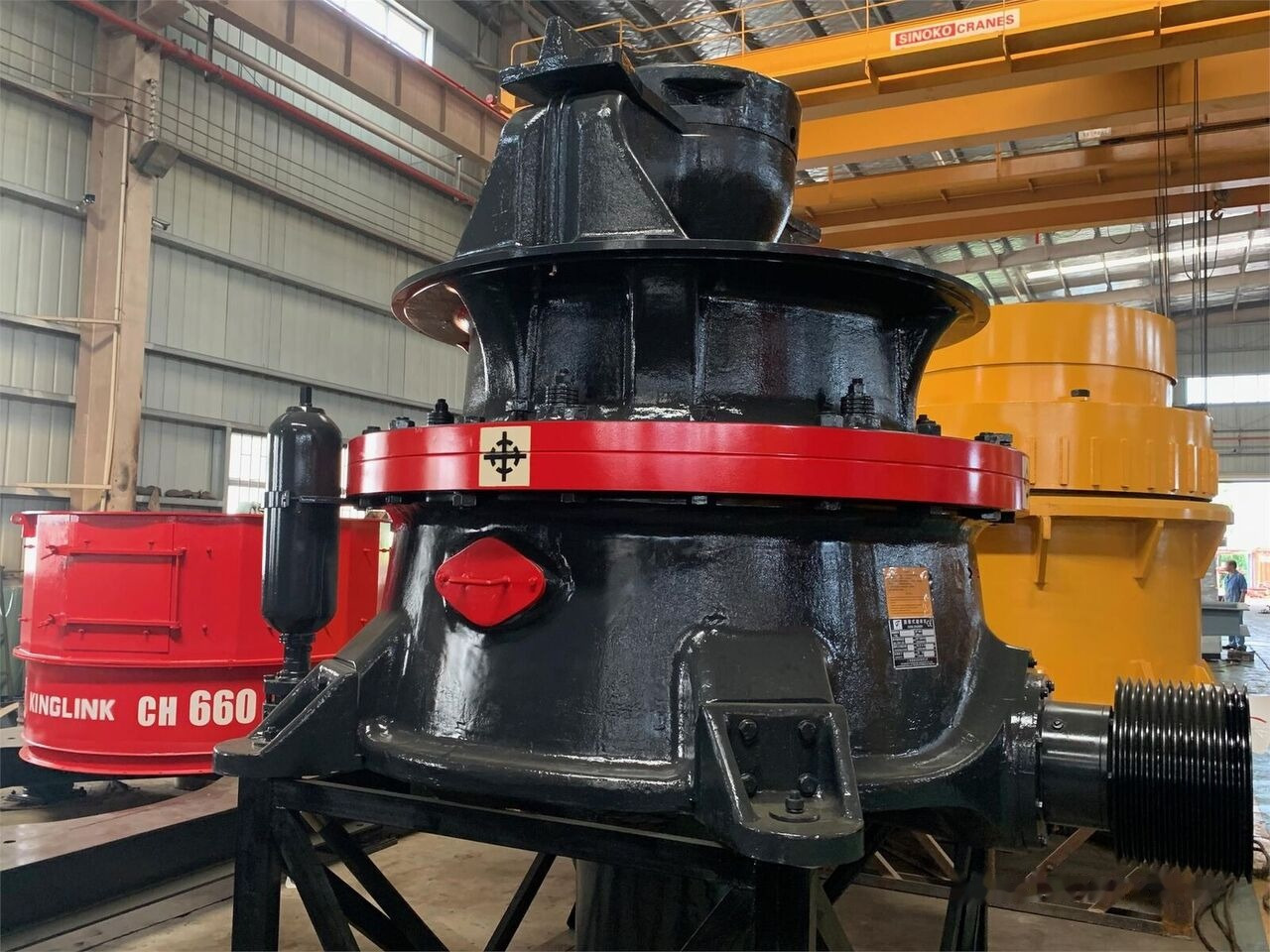 Kinglink Sandvik type Hydraulic Cone Crusher CH660 | Diabase - מגרסת חרוט: תמונה 2 Kinglink Sandvik type Hydraulic Cone Crusher CH660 | Diabase - מגרסת חרוט: תמונה 2