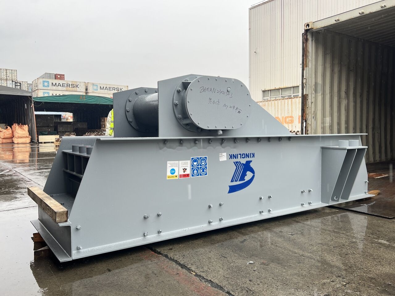 Kinglink Vibrating Grizzly Feeder 3812 | Pebble | Riverstone - מגרסה: תמונה 1 Kinglink Vibrating Grizzly Feeder 3812 | Pebble | Riverstone - מגרסה: תמונה 1