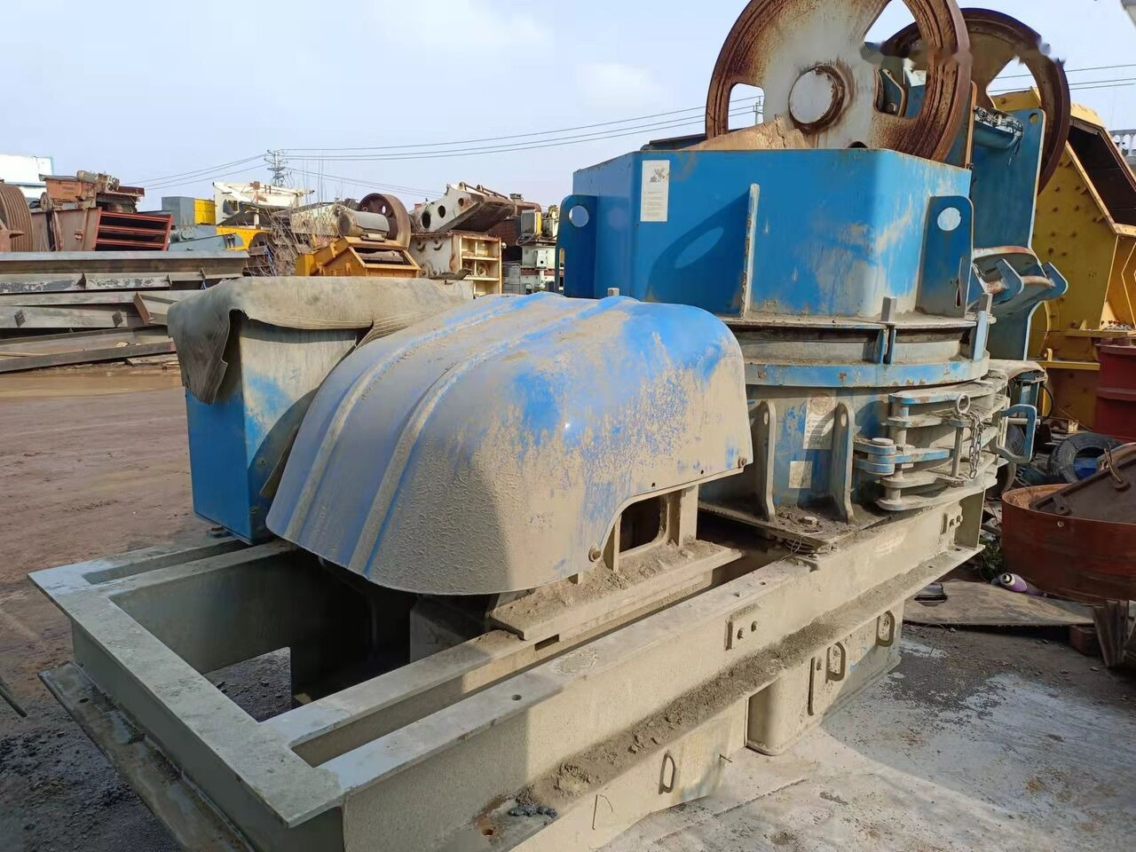 Sandvik RP105 VSI Impact Crusher - מגרסה: תמונה 4 Sandvik RP105 VSI Impact Crusher - מגרסה: תמונה 4