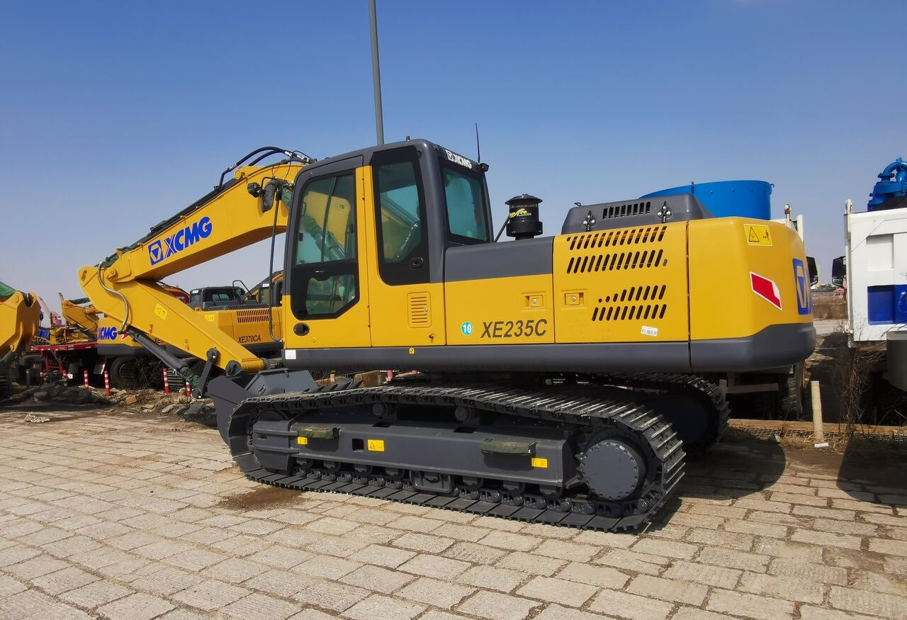 XCMG XE235C - מחפר סורק: תמונה 1 XCMG XE235C - מחפר סורק: תמונה 1