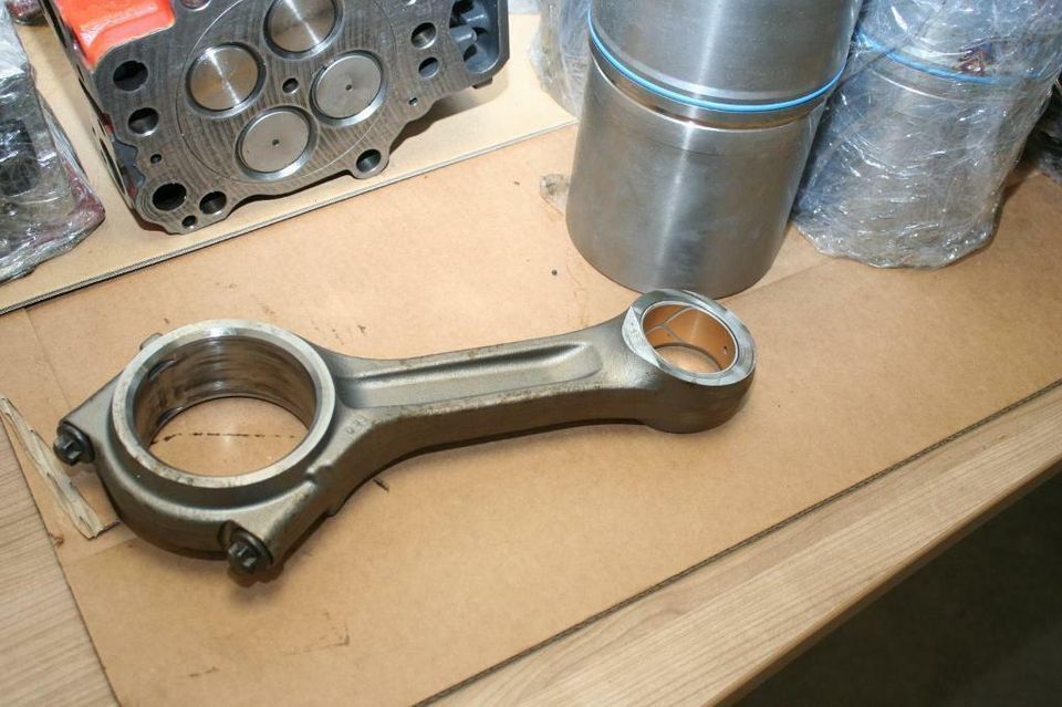 Pleuel für Scania DC 9, DC 11, DC 12, 1538038 - מוט חיבור: תמונה 1 Pleuel für Scania DC 9, DC 11, DC 12, 1538038 - מוט חיבור: תמונה 1