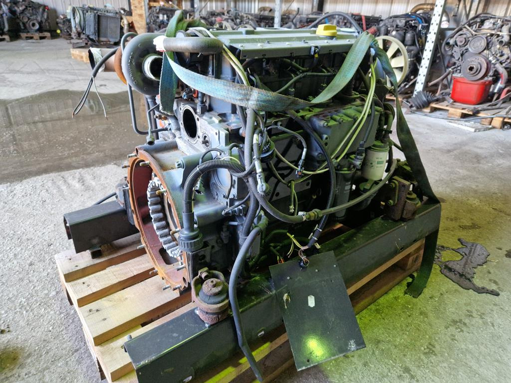 DEUTZ BF4M 1013 WITHOUT HYDRO - מנוע עבור משאית: תמונה 1 DEUTZ BF4M 1013 WITHOUT HYDRO - מנוע עבור משאית: תמונה 1