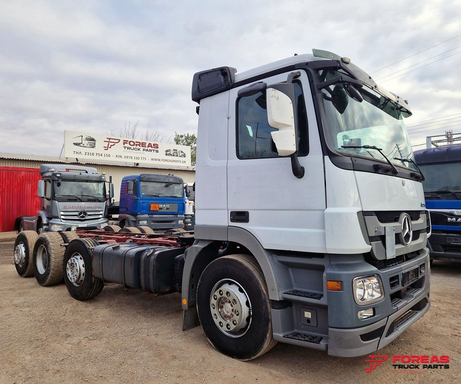 MERCEDES-BENZ ACTROS 3241 8x2 EURO 5 INTARDER - משאית עם שלדת תא: תמונה 1 MERCEDES-BENZ ACTROS 3241 8x2 EURO 5 INTARDER - משאית עם שלדת תא: תמונה 1