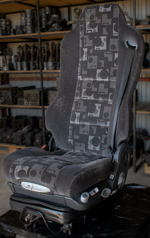 MERCEDES-BENZ ACTROS MP II AIR SEAT - DRIVER - מושב עבור משאית: תמונה 2 MERCEDES-BENZ ACTROS MP II AIR SEAT - DRIVER - מושב עבור משאית: תמונה 2