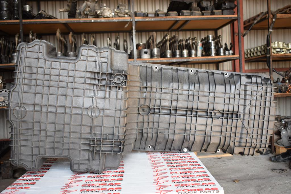 MERCEDES-BENZ ACTROS MP4 - מחבת שמן עבור משאית: תמונה 3 MERCEDES-BENZ ACTROS MP4 - מחבת שמן עבור משאית: תמונה 3