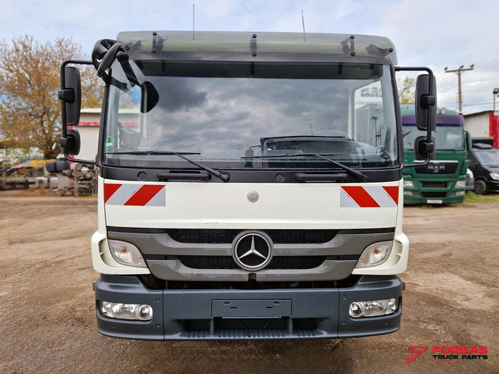 MERCEDES-BENZ ATEGO 1022 - EURO5 - משאית עם שלדת תא: תמונה 2 MERCEDES-BENZ ATEGO 1022 - EURO5 - משאית עם שלדת תא: תמונה 2